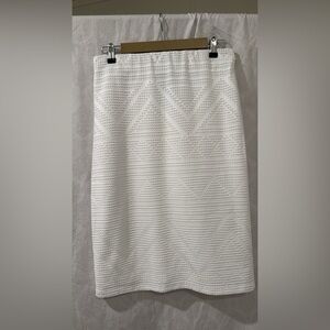 Elegant White Textured Skirt